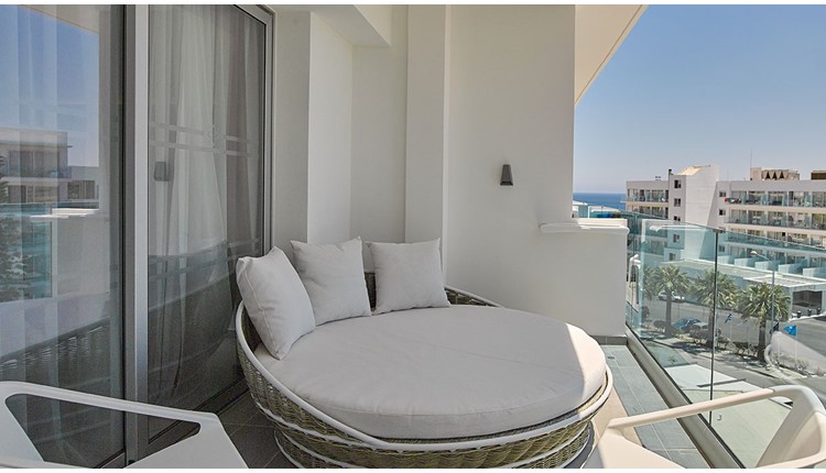 The Blue Ivy Hotel and Suites - NR, Кипр